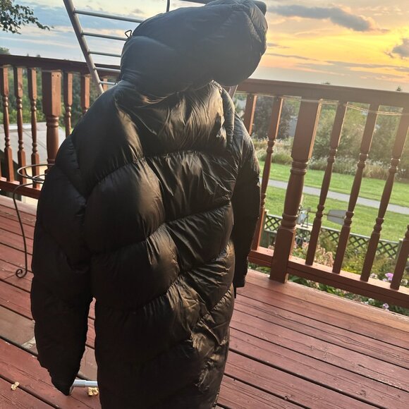 Black Aritzia TNA Super Puff - Picture 2 of 4